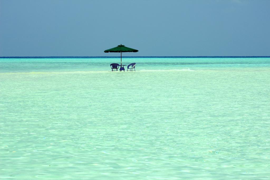 Bibee Maldives Hotel Dhiffushi Exterior photo